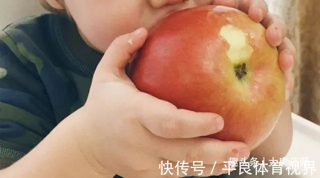 血管健康|苹果换一种吃法,功效翻10倍!轻松赶走心血管疾病,真是太有用了