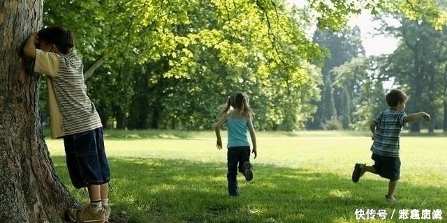 哥哥|把妹妹托付给乡下的姥姥,把哥哥给乡下奶奶,几天后,妈妈笑喷了