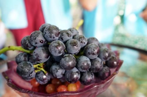 骑自行车|糖尿病不能喝牛奶?提醒:远离这3种食物,血糖或能降回正常值