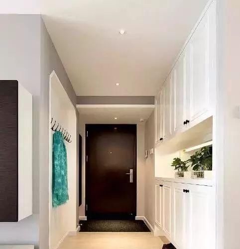 收纳|入户还在打鞋柜太不实用不如直接打一排柜,好处太多了