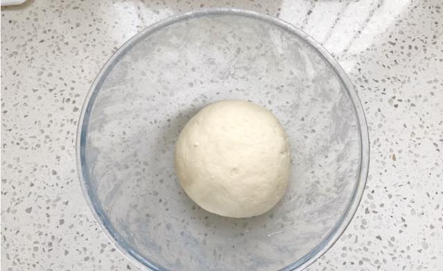 好吃的水煎花卷，拧一拧转一转煎一煎，5分钟出锅