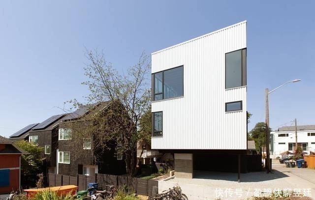 住宅|这套住宅简直颠覆传统,卧室在客厅楼下,院子却在楼顶