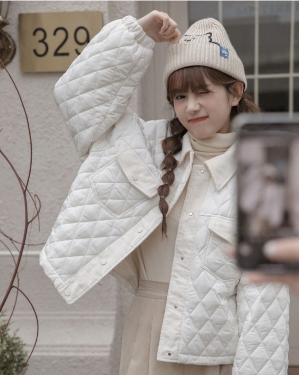 减龄|羽绒服就要穿“奶油色系”,温柔可爱还减龄,让人一秒沦陷