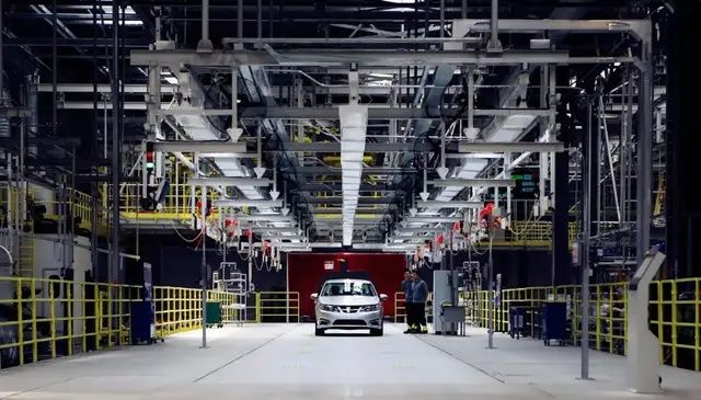 恒大|宝能和恒大,房产界的"造车双怪"