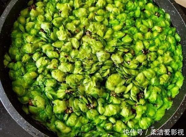 摇身一变|想吃野菜不会做快来学学,摇身一变成主食,家里人吃着可香了!