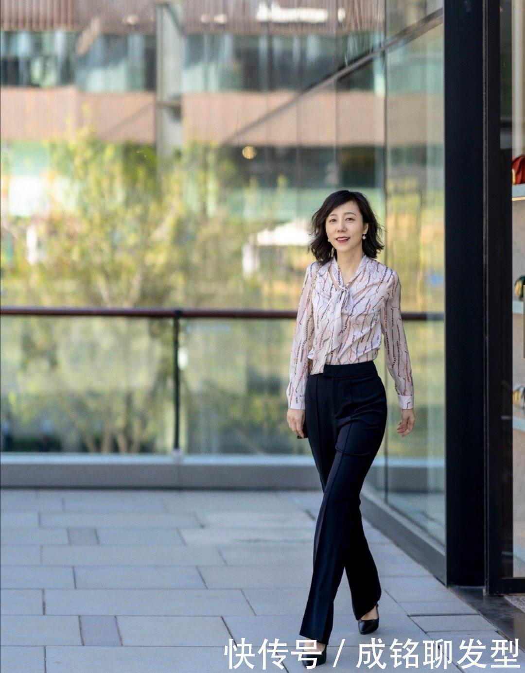 气质|50岁穿搭博主实力出圈，凭借优雅气质与搭配，成为晋升时尚达人