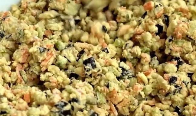 夏天|夏天，遇到这菜别手软，7毛钱一斤，钙是鸡蛋3倍，蒸着吃最香