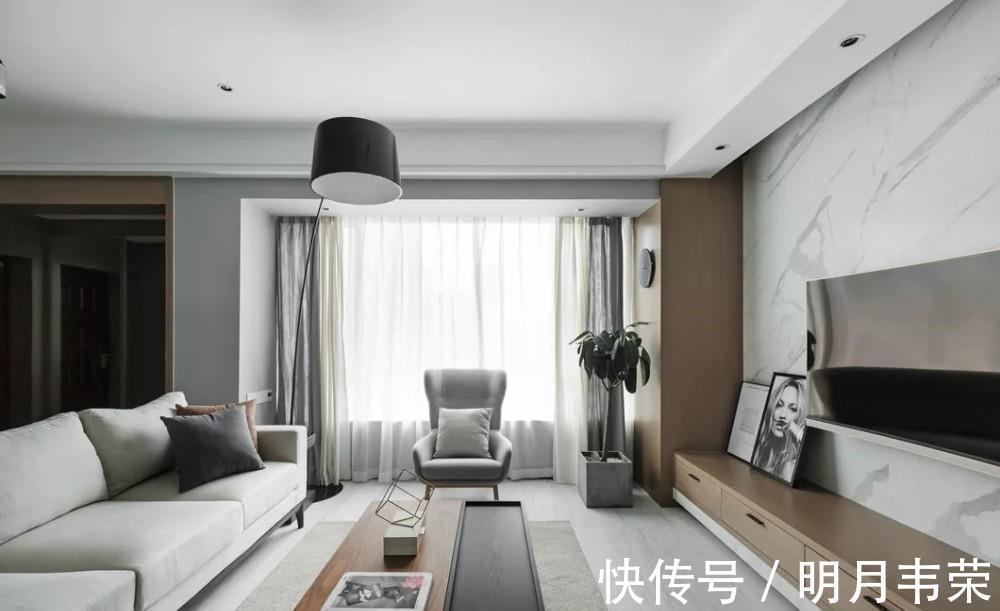现代|夫妻的现代简约三居,黑白灰+原木色高雅轻奢,小书房最酷,晒晒