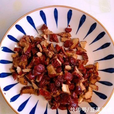 生活需要加点甜——玉米面红枣卷,营养美味甜蜜蜜