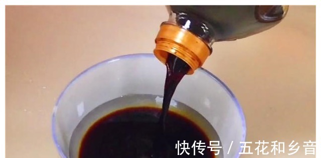 宫保鸡丁|宫保鸡丁这样做才正确,大厨讲解详细,一学就会,鸡肉嫩滑可口!