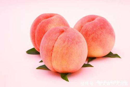 桃子|买桃子就要挑“公”的,香甜又多汁,教你5个小窍门,一挑一个准