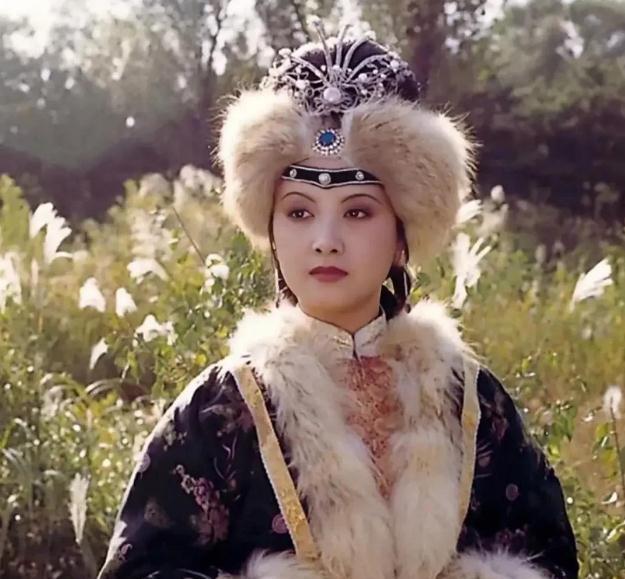 荣国府&王熙凤顺利协理宁国府,是贾珍为了掩盖秦可卿的死因,设的一个局