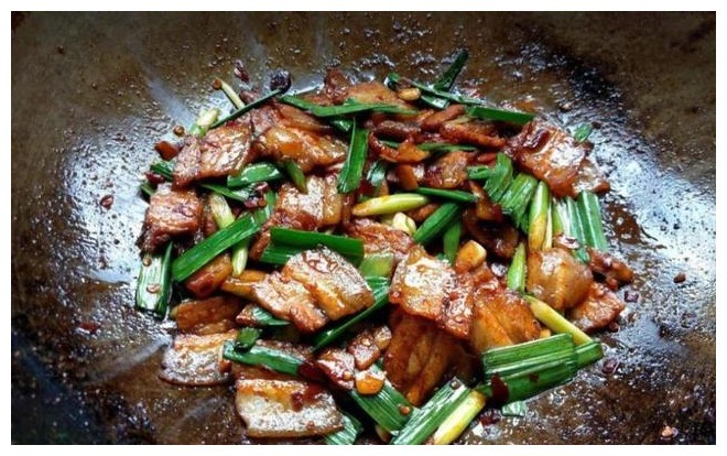 鲜美而不腻 蒜苗回锅肉的做法原来那么简单,看着都流口水