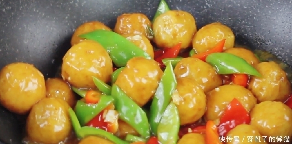 豆腐丸子,孩子特别喜欢吃,鲜嫩营养又美味,每次做一大锅不够吃