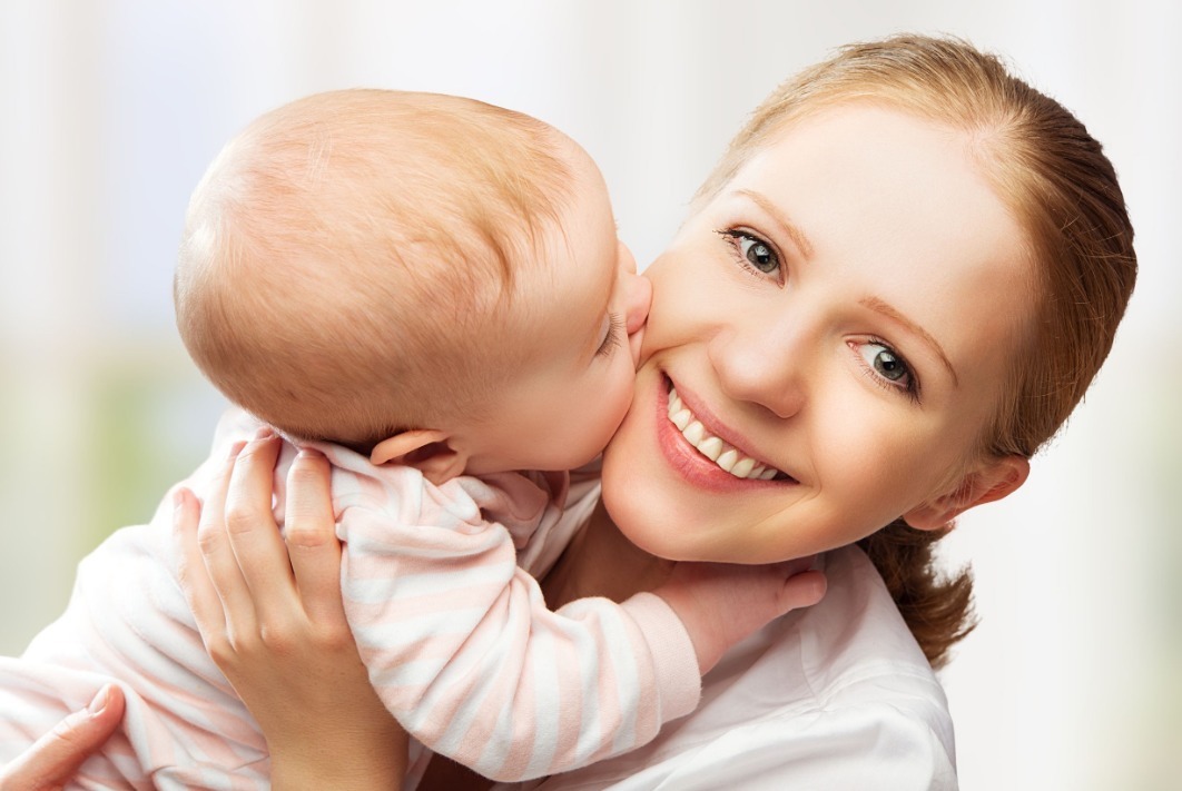 gt|婴儿谁带就跟谁亲孩子建立依赖感也有“黄金期”，错过很难弥补