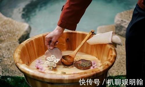 上古大神$山海经：为什么上古大神都爱洗澡？从大荒的众多渊池谈起