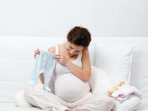 孕期|孕期, 孕妇若出现3个“迹象”, 可能是“胎毒”太多的信号