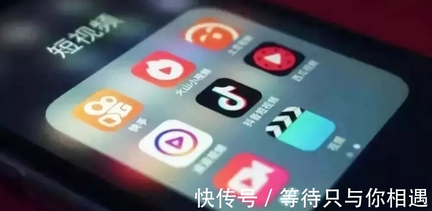 拼多多|电商黑马诞生，京东、淘宝、拼多多迎来强敌
