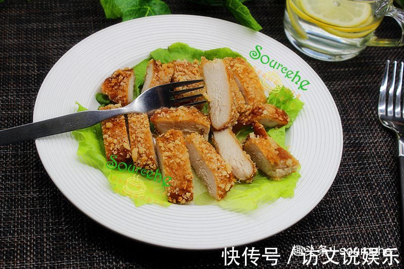 鸡排自己在家做，10元能炸3块，麻辣鲜香，酥脆可口，简单快捷