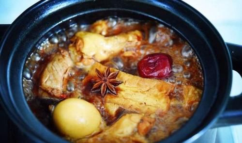 做卤菜的时候，必须掌握这3点，缺一不可，才能做出又香又入味的卤菜哦