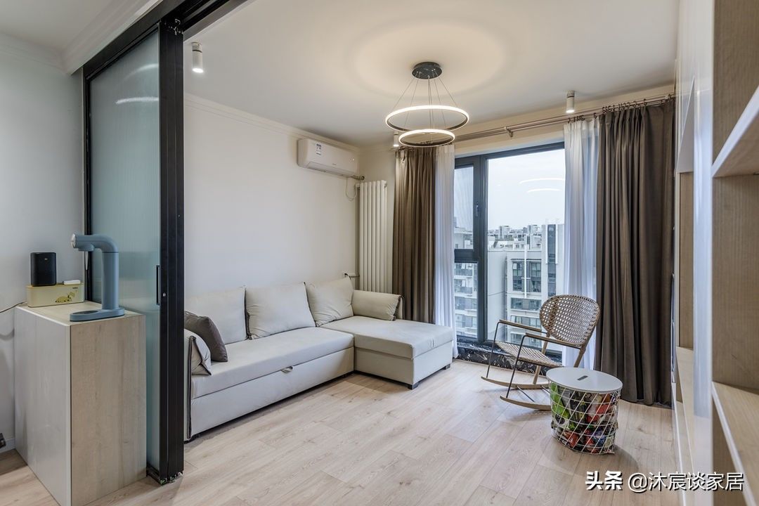 沐宸|奇妙的折叠门,用在家里这么实用,她家这样装修,敞亮通透又大气