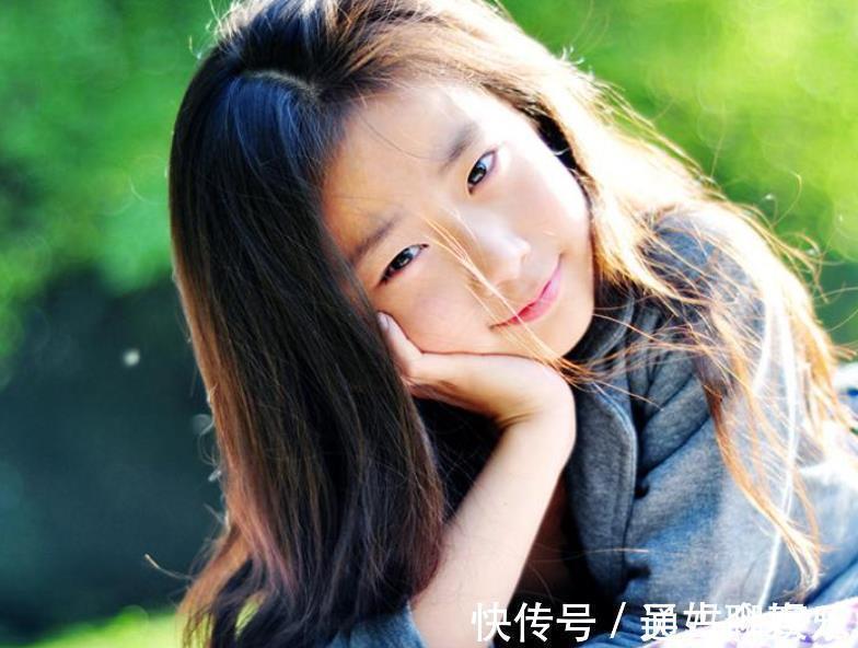 王女士|“儿童丝袜”正在蔓延，家长要清醒：软色情是孩子的催熟剂