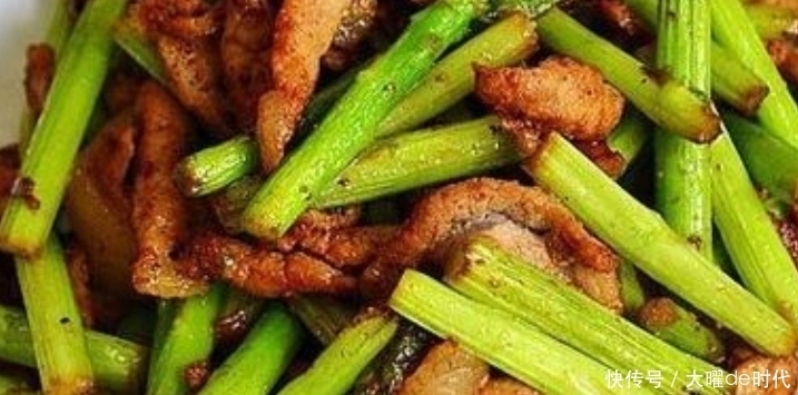 端上餐桌立马被抢光,鲜香提味营养又好吃,大人宝宝都喜欢哦!