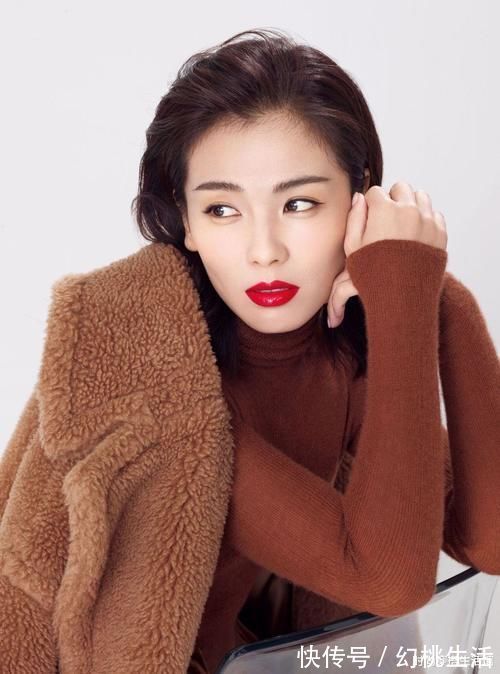 保暖 羽绒服不吃香了,今年流行这3种外套,保暖又时髦,明星都在穿