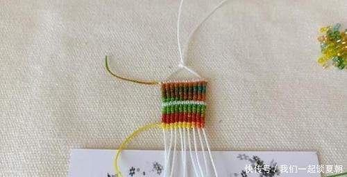 白线|五彩南美蜡线编个小挂饰,出彩了DIY绳结编织,附编绳教程