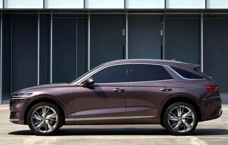 新车|豪华、运动、还复古？捷尼赛思GV70离咱越来越近了