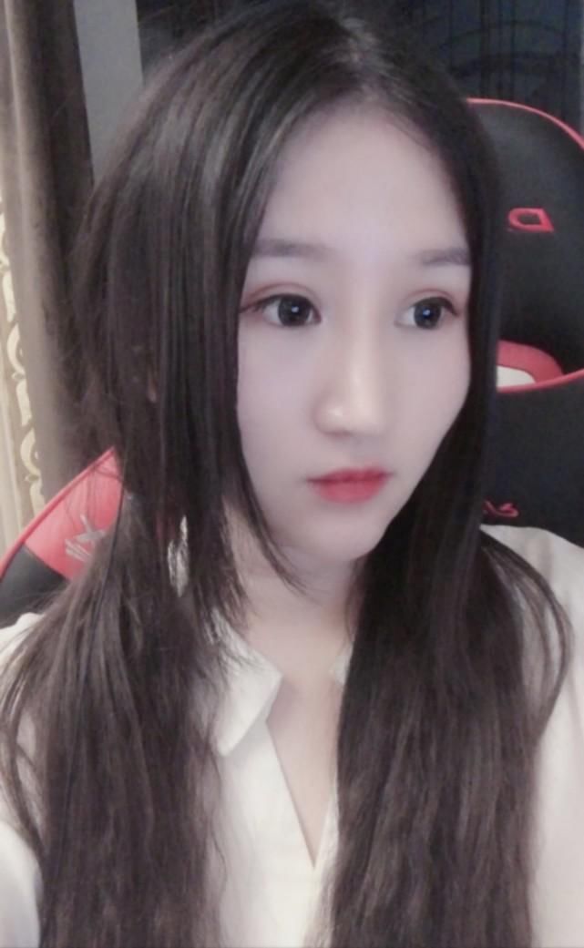 梦嫂真名叫什么?原来天天被梦泪当口头禅,粉丝含泪控诉:不当人