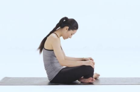 肩膀|肩膀疼痛的时候,最好检查一下CT,这种癌症可能已经来临