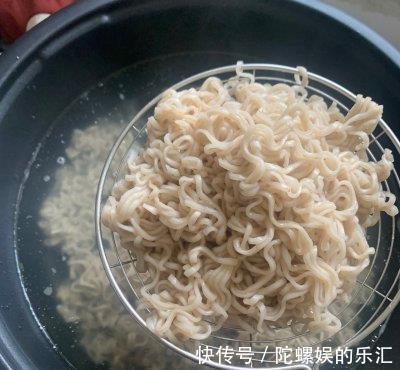 低脂凉面|低脂凉面的花式做法，夏日必备，你会了吗？