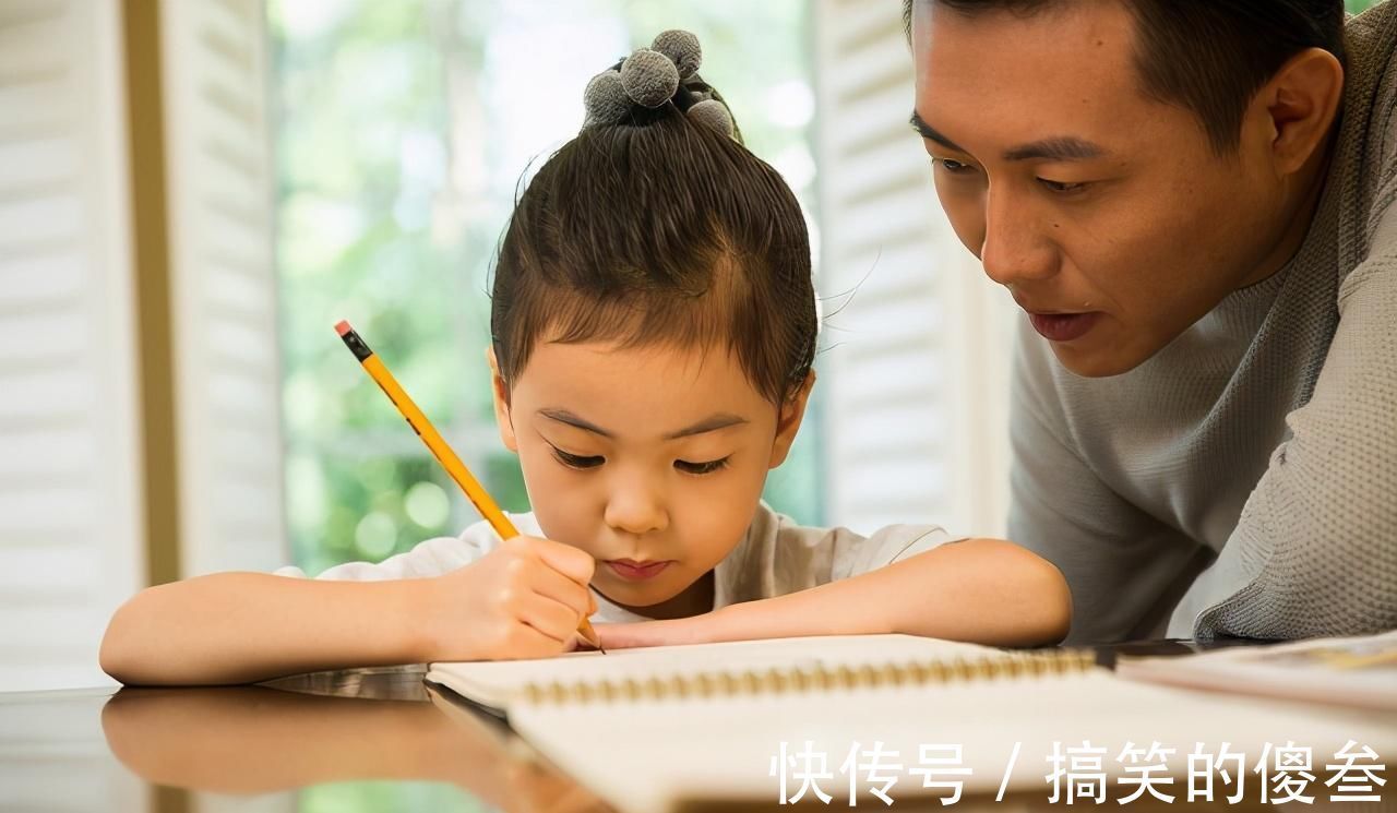 立规矩|宝宝何时开始立规矩?从2岁起父母做好这四点,将来娃少走弯路