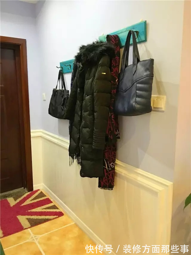 三居室|106平美式三居室,电视墙加了两个铁艺小隔板后变得超可爱