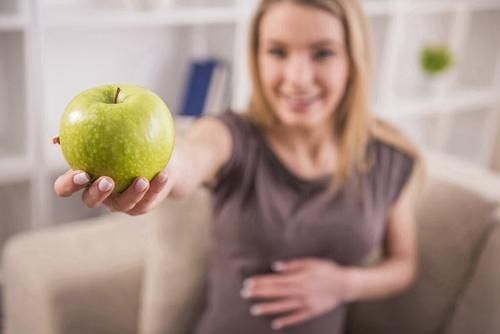 宝宝|怀孕后,孕妇多吃水果对宝宝和孕妈都更好,但有几种水果要少碰