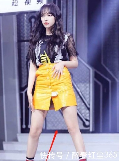 进去|程潇终于瘦了,90斤人都穿不进去的皮裙她却凹出漫画腿