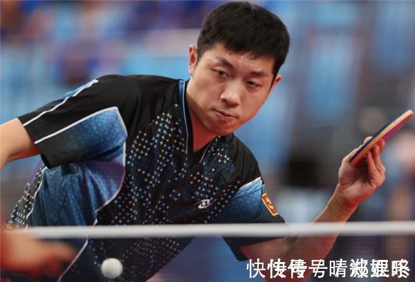 比分|国乒小将意外流鼻血,许昕一脸问号随后表示关心,但仍以4-0获胜