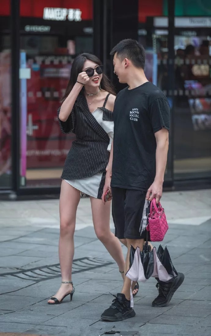 时尚|夏日高跟鞋搭配，让你变得时尚又漂亮