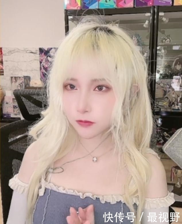 b站|专业COS不赚钱？第一Coser魔王转型主播，5天请了4次假