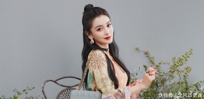 路透视频|刚录完《跑男》,baby就去冲浪,摔15次不放弃,登热搜第一被质疑