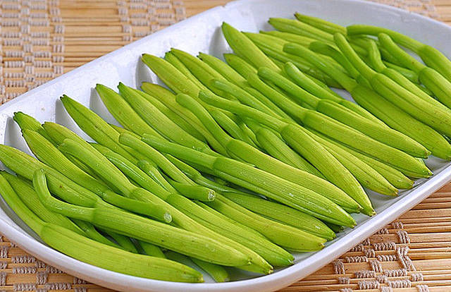 皮膚差吃這菜，排毒又養(yǎng)顏，淡化色斑，減少皺紋，多吃也不胖