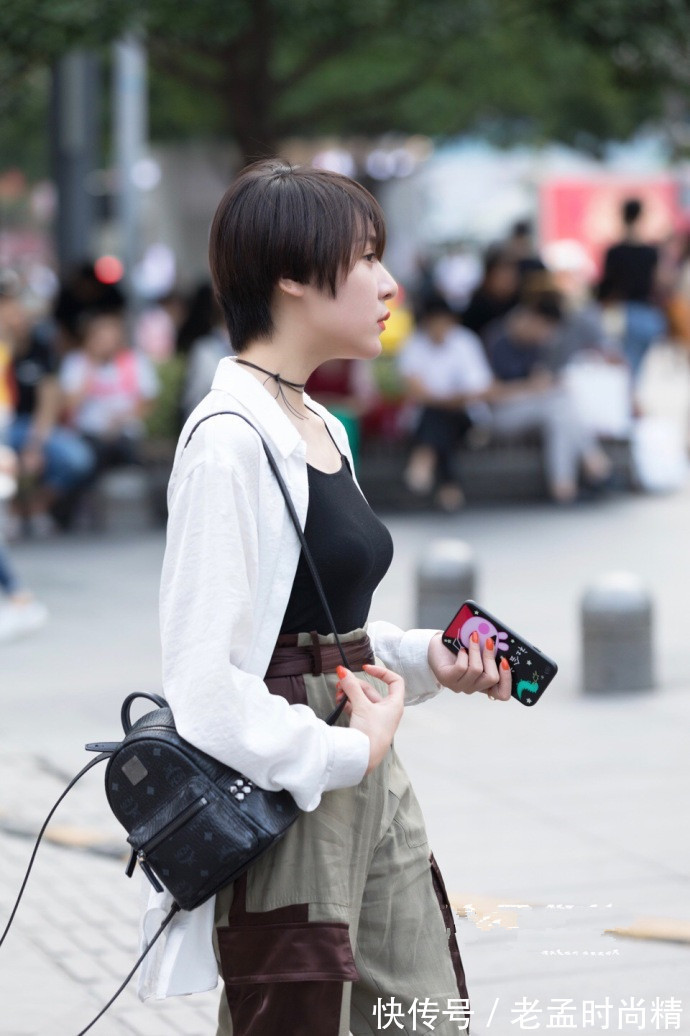 穿搭 重庆街拍,潮流穿搭精选参考,你喜欢哪一款?