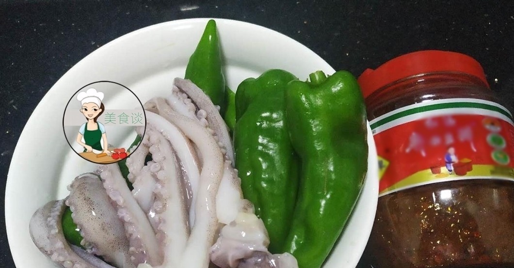 一道简单的家常小炒菜，鲜香开胃，上桌准能胃口大开，做法还简单