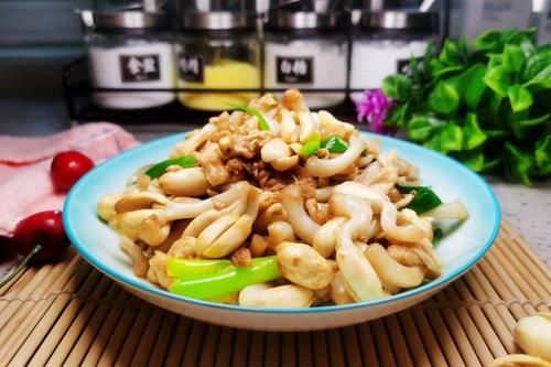 手软|秋季这食材不好买，焯水后加料一炒，鲜香脆爽又下饭，遇到别手软