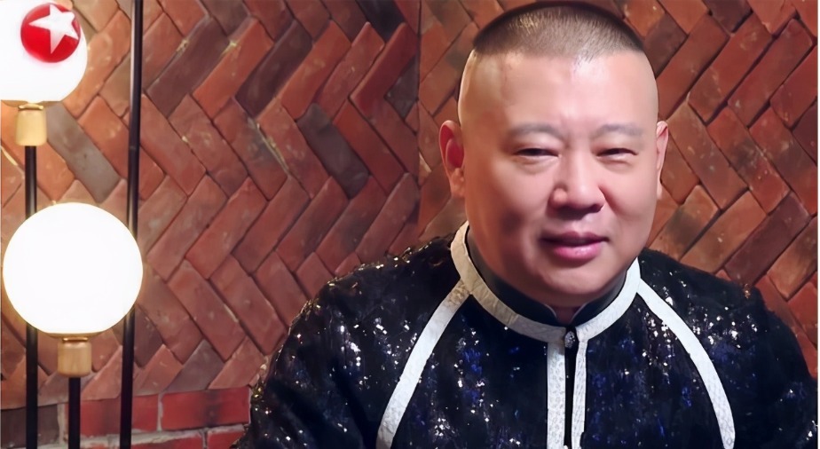 不再|郭德纲不再主持第七季《欢乐喜剧人》,背后的原因真的很无奈