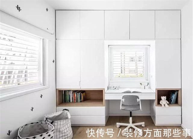 软装|85㎡极简风三居室,软装的小物品是这个极简一大特色