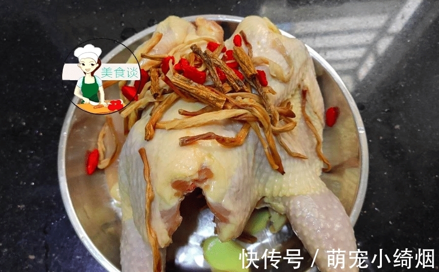 香极|这菜蒸一蒸就好,香极了,没有油烟,又鲜又营养,好吃停不下筷子