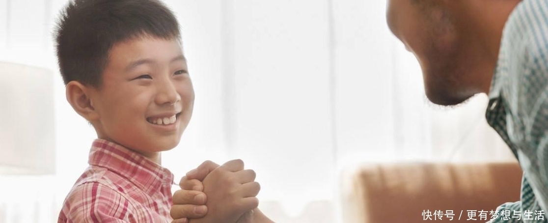 当代|当代的父母都面临着什么压力?如何与孩子平衡发展?