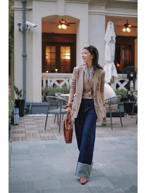 穿西装、学三木，这对“神仙母女”的春日穿搭，每一套都精致优雅